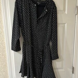 Black and White Long Sleeve Crew Neck Dress